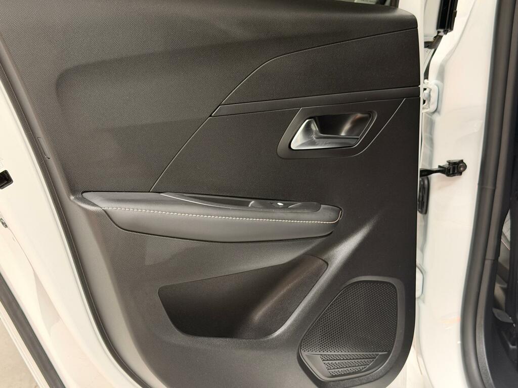 Peugeot e-208 50Kwh Gt Hatchback 7.4Kw Charge #47