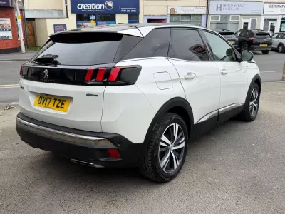 Peugeot 3008 3008 Allure Blue Hdi Ss White #4
