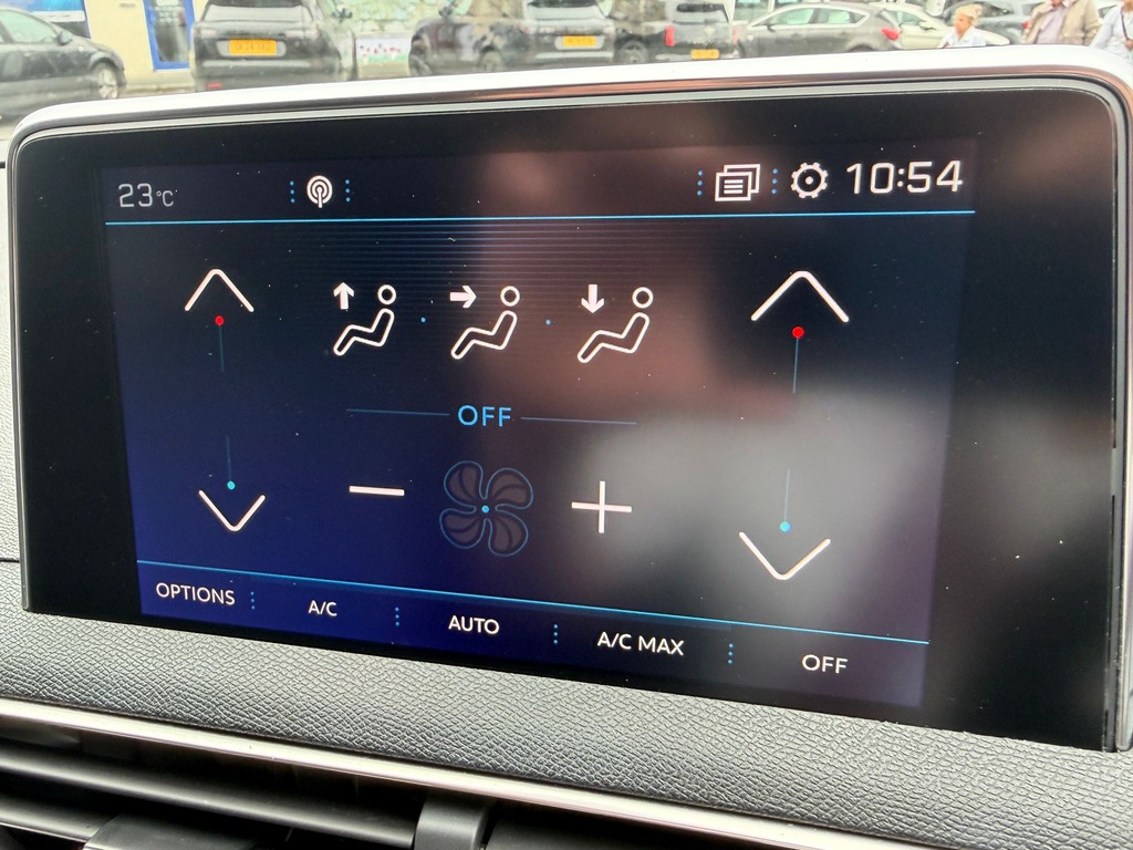 Peugeot 3008 Bluehdi Ss Gt Line Black #32
