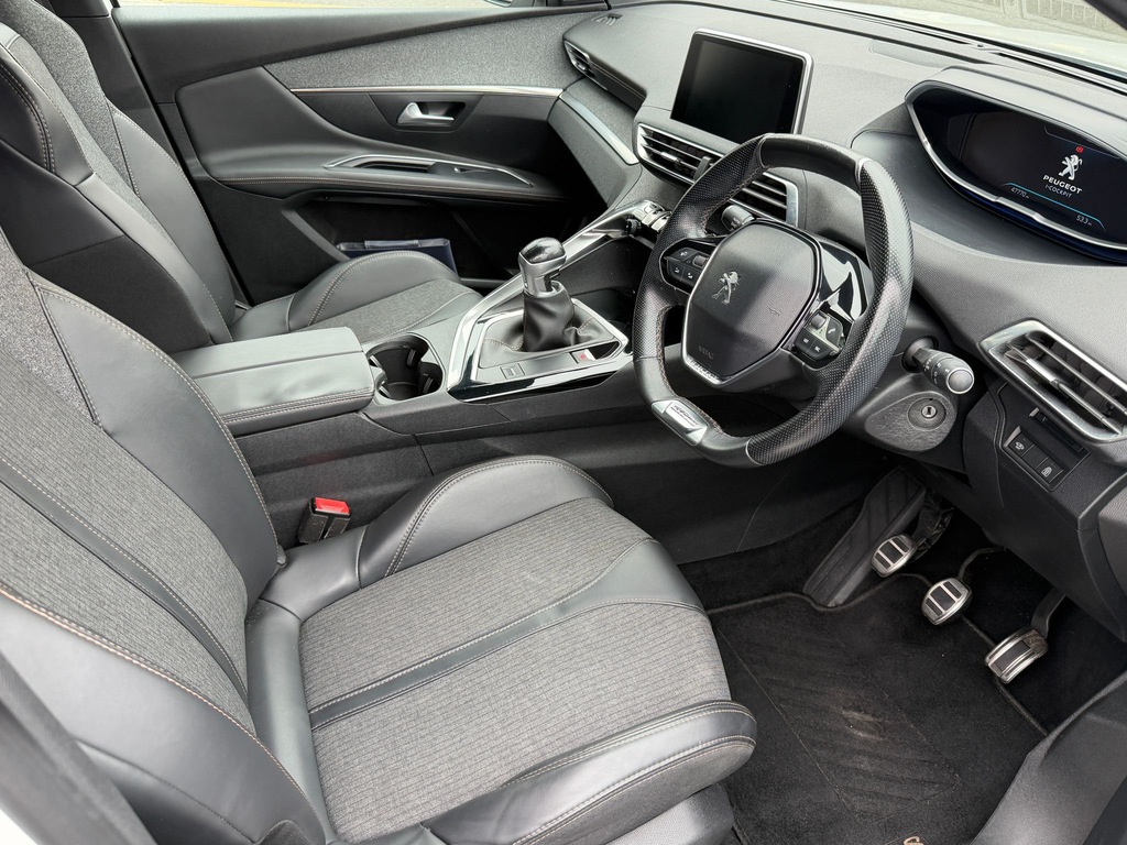 Peugeot 3008 Bluehdi Ss Gt Line Black #20