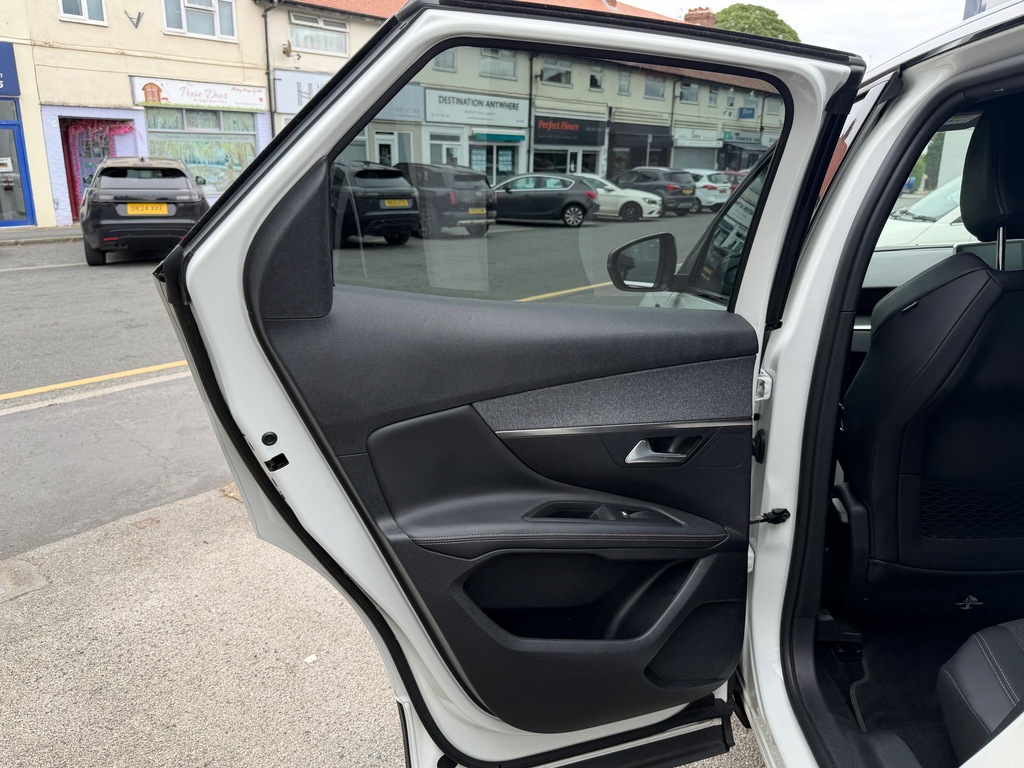 Peugeot 3008 Bluehdi Ss Gt Line Black #8