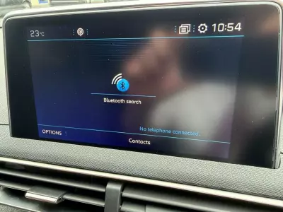 Peugeot 3008 3008 Allure Blue Hdi Ss White #34