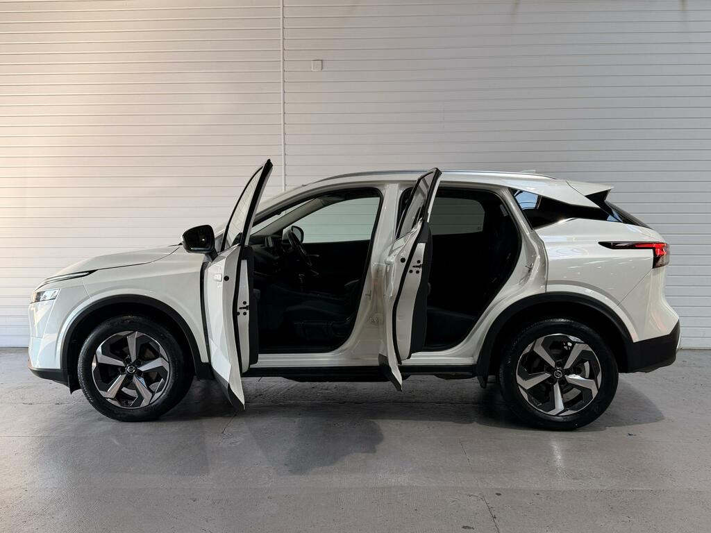 Nissan Qashqai 1.3 Dig-t Mhev N-connecta Suv Hybrid Ma White #6