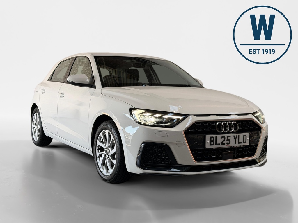 Audi A1 1.0 Tfsi 25 Sport Sportback Euro White