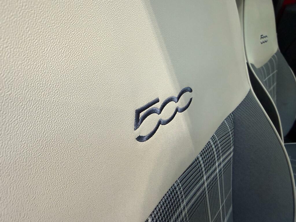 Fiat 500 Lounge White #29