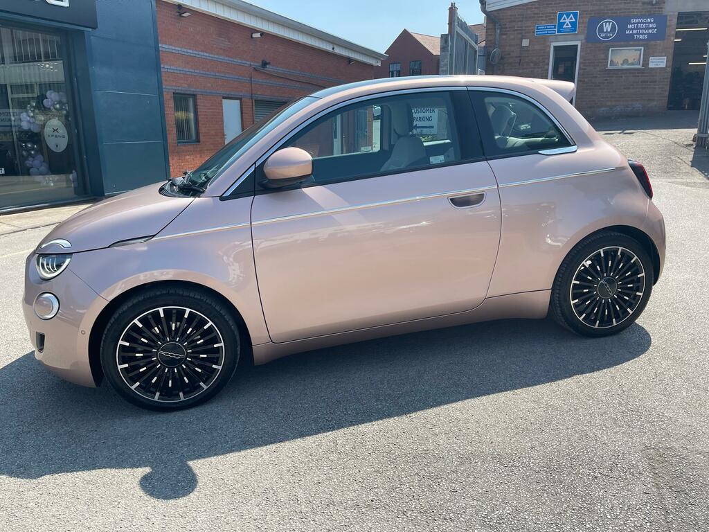 Fiat 500E 42Kwh La Prima Hatchback 118 Ps Gold #4