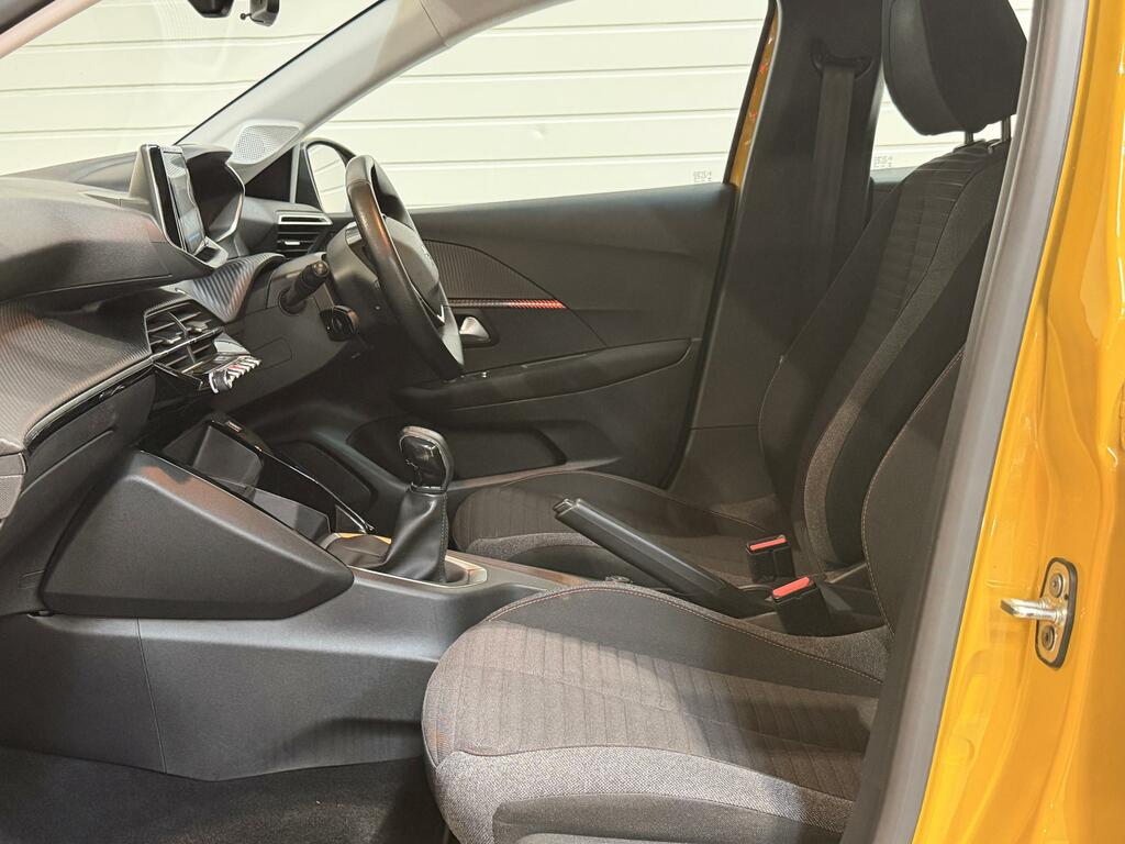 Peugeot 208 1.2 Puretech Active Hatchback Eu Yellow #6