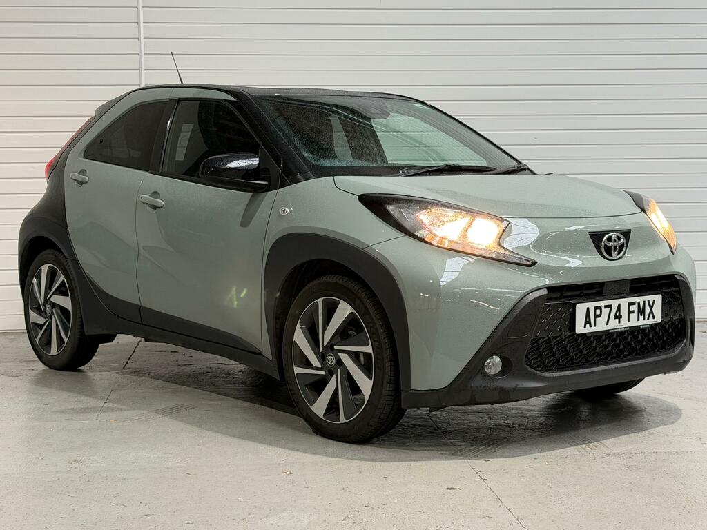 Toyota Aygo X 1.0 Vvt-i Edge Hatchback Euro 6 Green #2