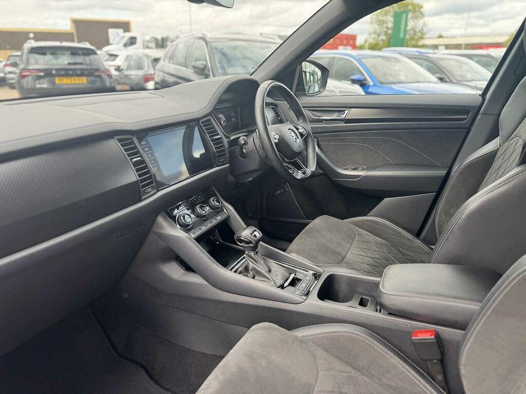 Skoda Kodiaq 1.5 Tsi Sport Line Dsg 7 Seat AJ23PTO Grey #2