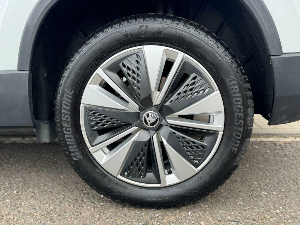 Skoda Karoq 1.0 Tsi Se Drive White #5