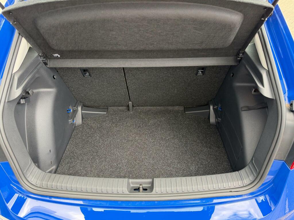 Skoda Fabia Fabia Se L Tsi Silver #35
