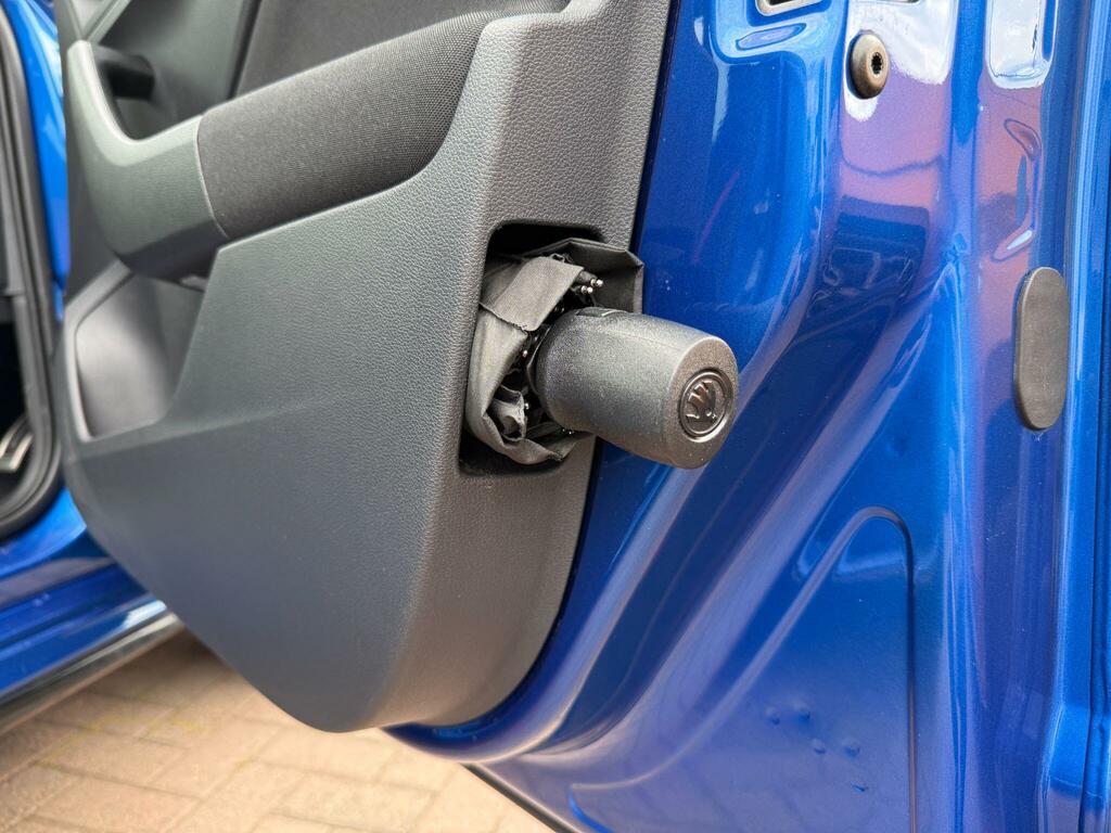 Skoda Kamiq Se Blue #46
