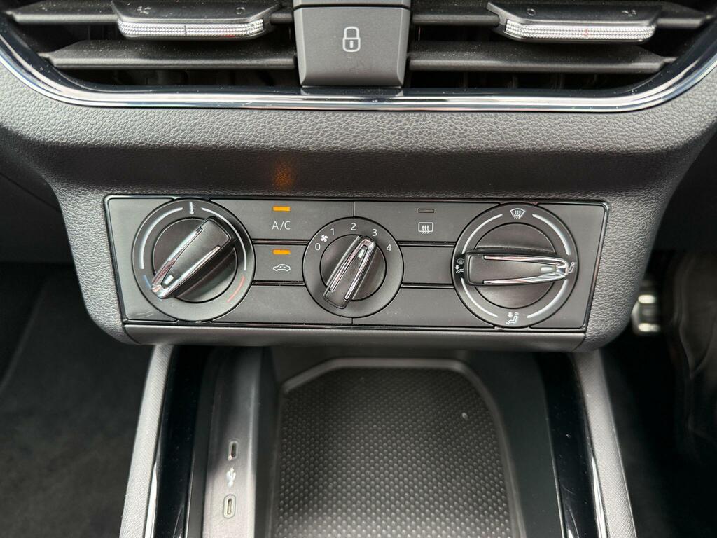Skoda Kamiq Se Blue #14