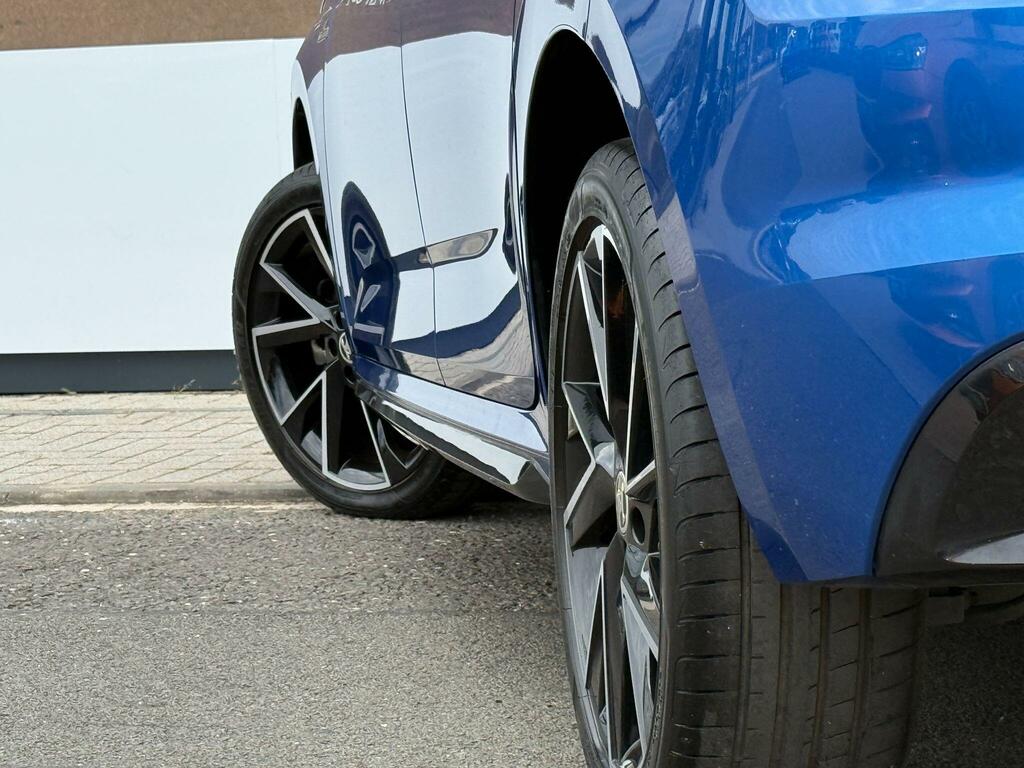 Skoda Kamiq Se Blue #12
