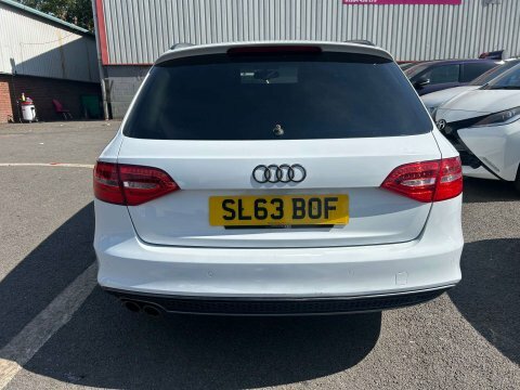 Audi A4 Saloon 2.0 Tfsi S Line Special Edition 2007 Red #17