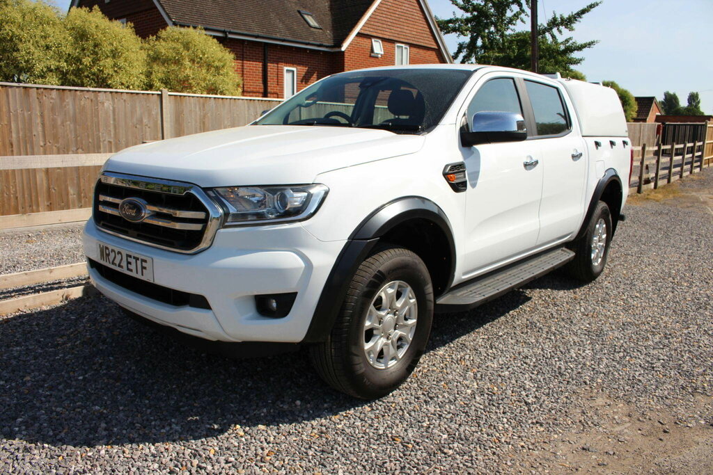 Ford Ranger 4X4 Pickup White