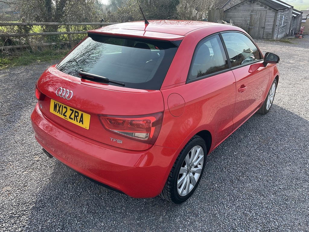 Audi A1 Tfsi Sport Red #3