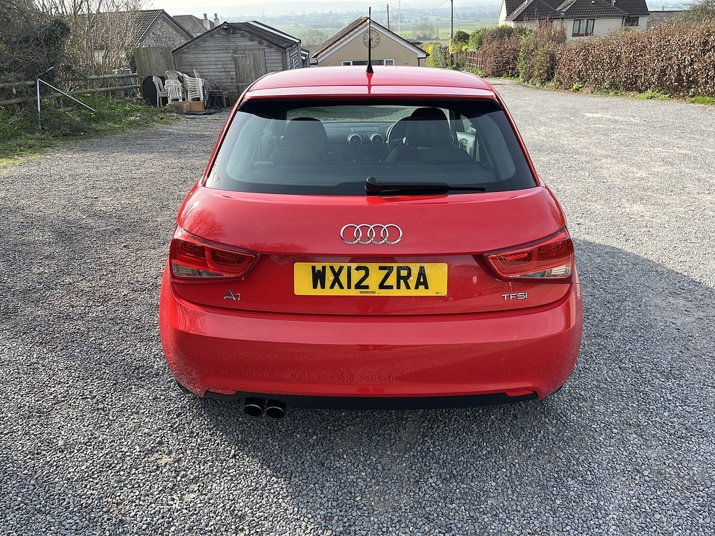Audi A1 Tfsi Sport Red #4