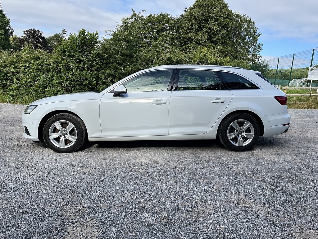 Audi A4 Avant Avant Tfsi Sport White #6