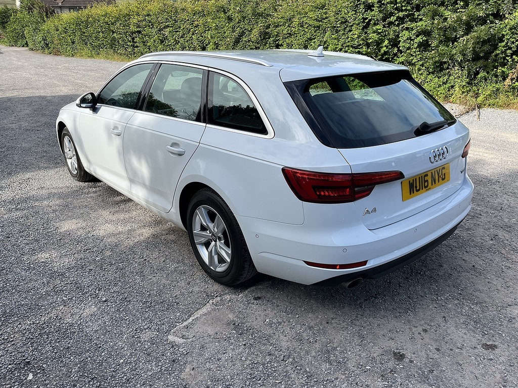 Audi A4 Avant Avant Tfsi Sport White #5