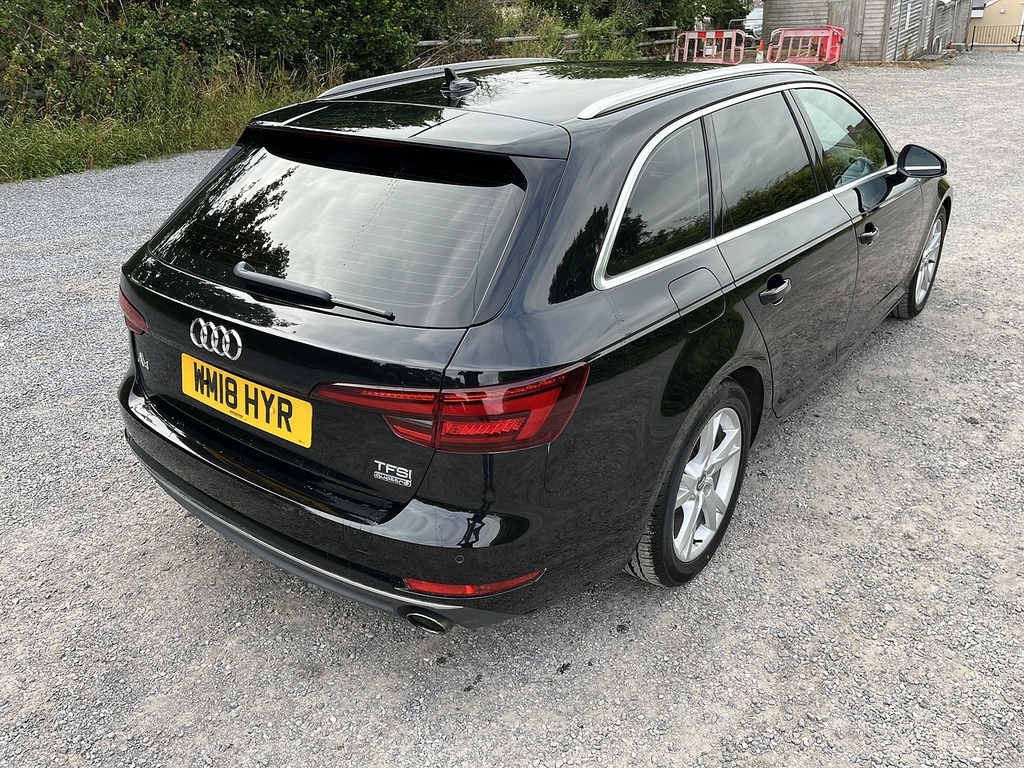 Audi A4 Avant Avant Tfsi Quattro Sport Black #3