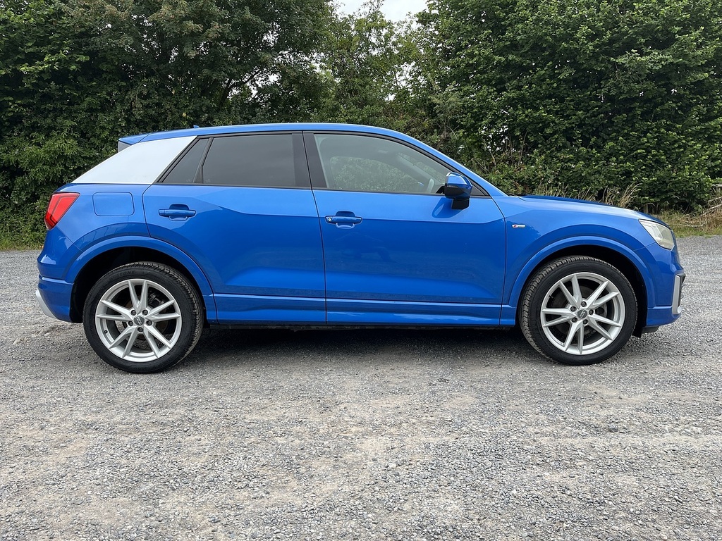 Audi Q2 Tfsi S Line Edition 1 Blue #2