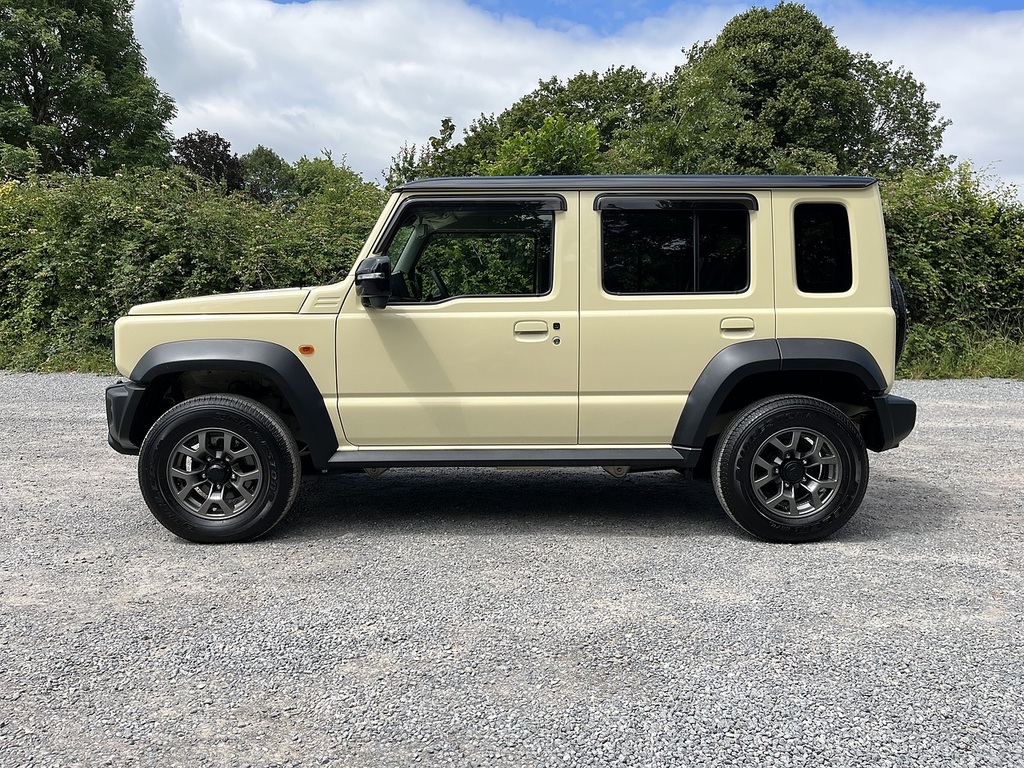 Suzuki Jimny Nomade Sz5 Black #6