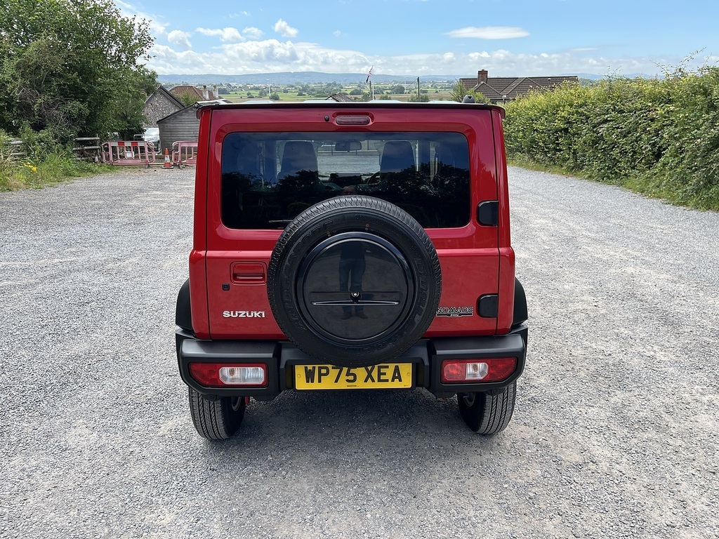 Suzuki Jimny Nomade Sz5 Red #4