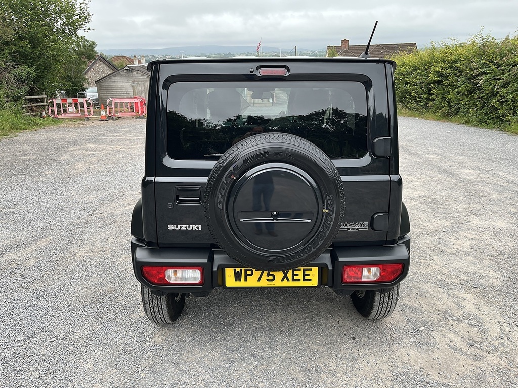 Suzuki Jimny Nomade Sz5 Black #4
