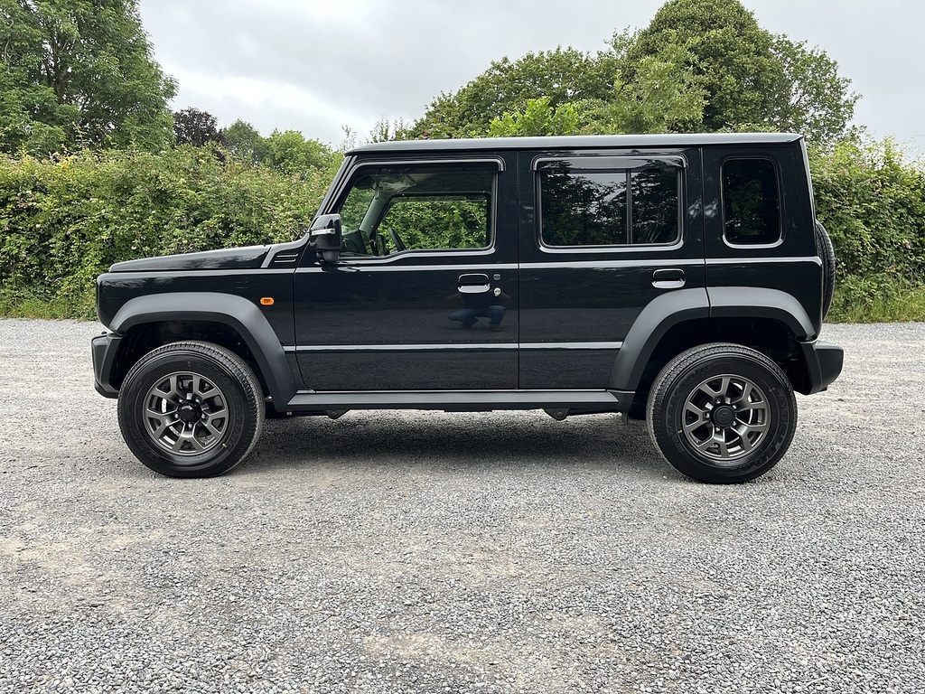 Suzuki Jimny Nomade Sz5 Black #6