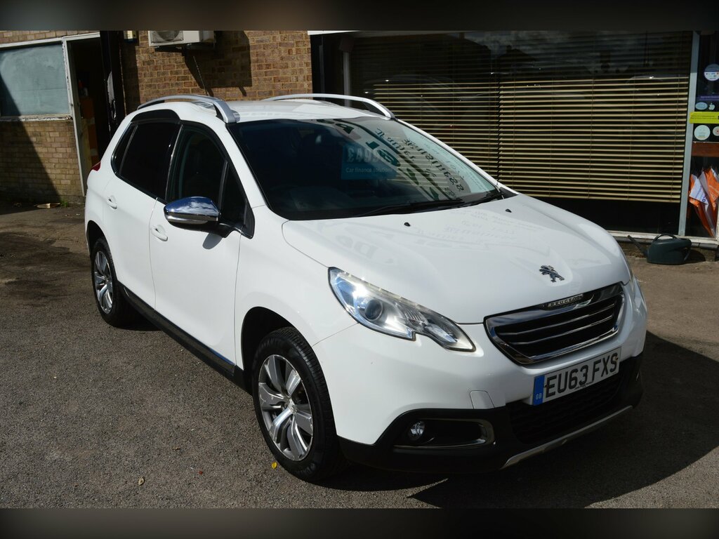Peugeot 2008 1.6L E-hdi Feline 115 Bhp White #1
