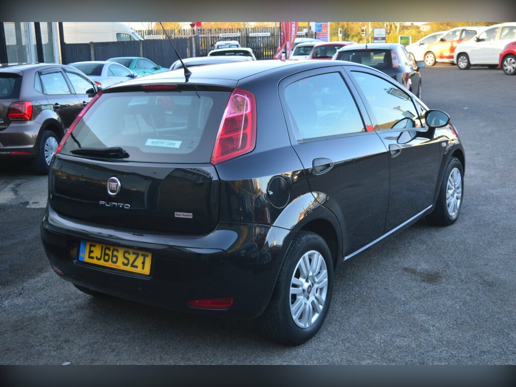 Fiat Punto Pop Plus White #7