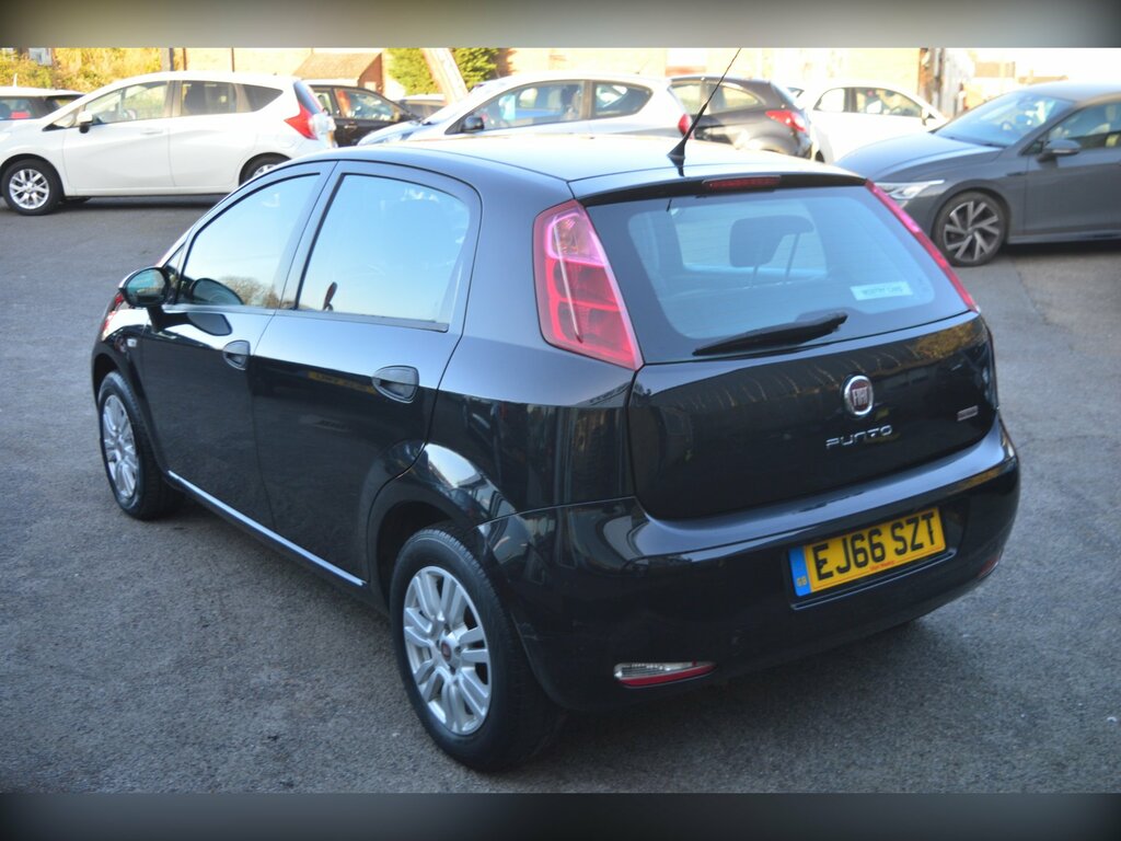 Fiat Punto 1.2 Pop Hatchback Euro 6 69 Bhp Black #5