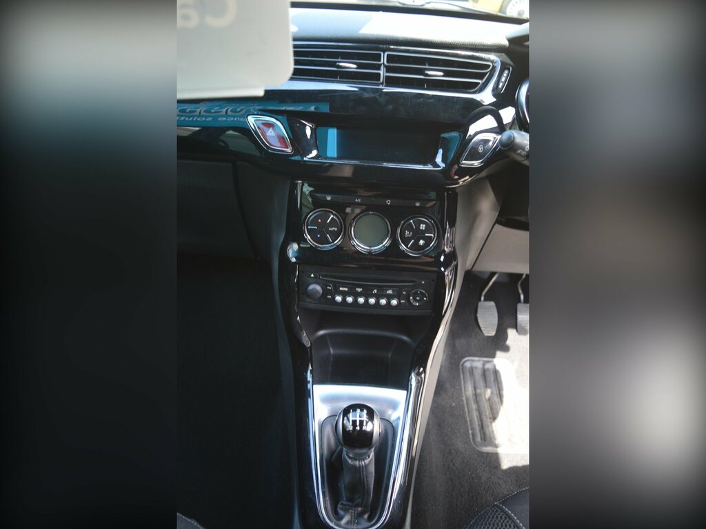 Citroen DS3 Hatchback E Grey #11