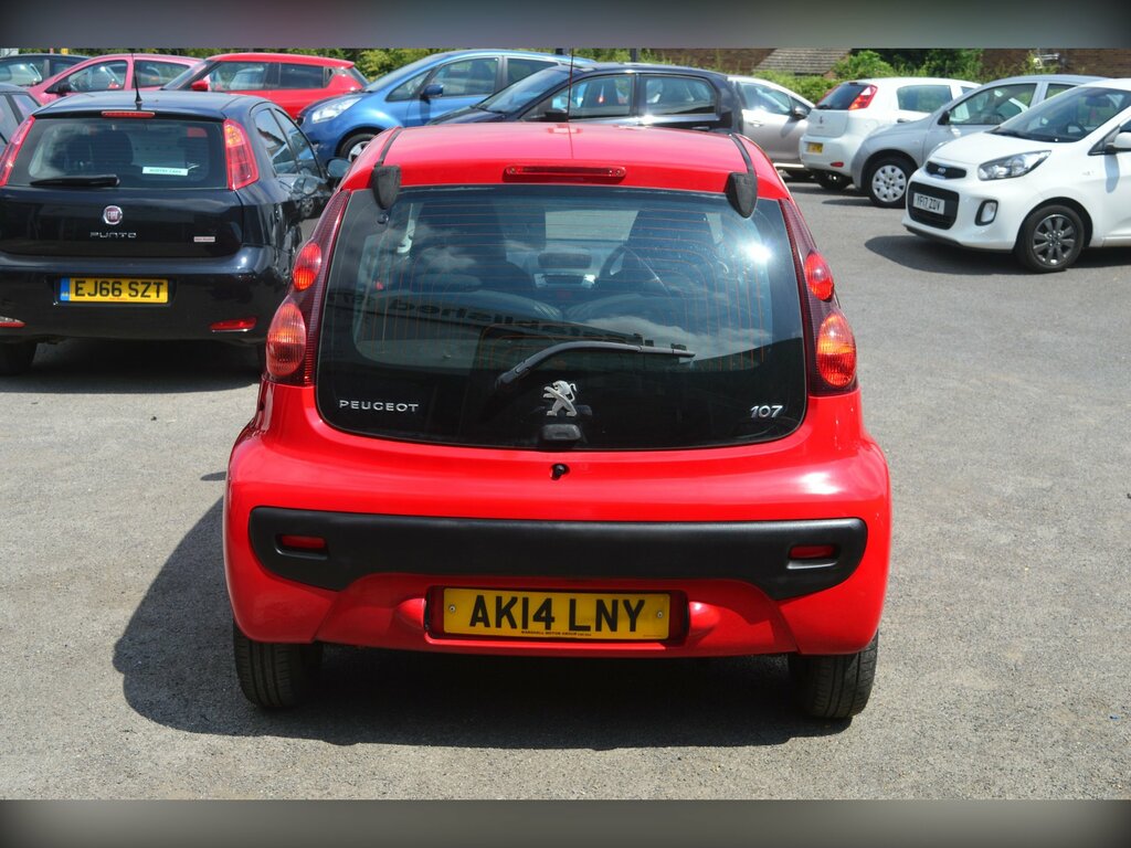 Peugeot 107 1.0 12V Active Hatchback Euro 5 Red #4