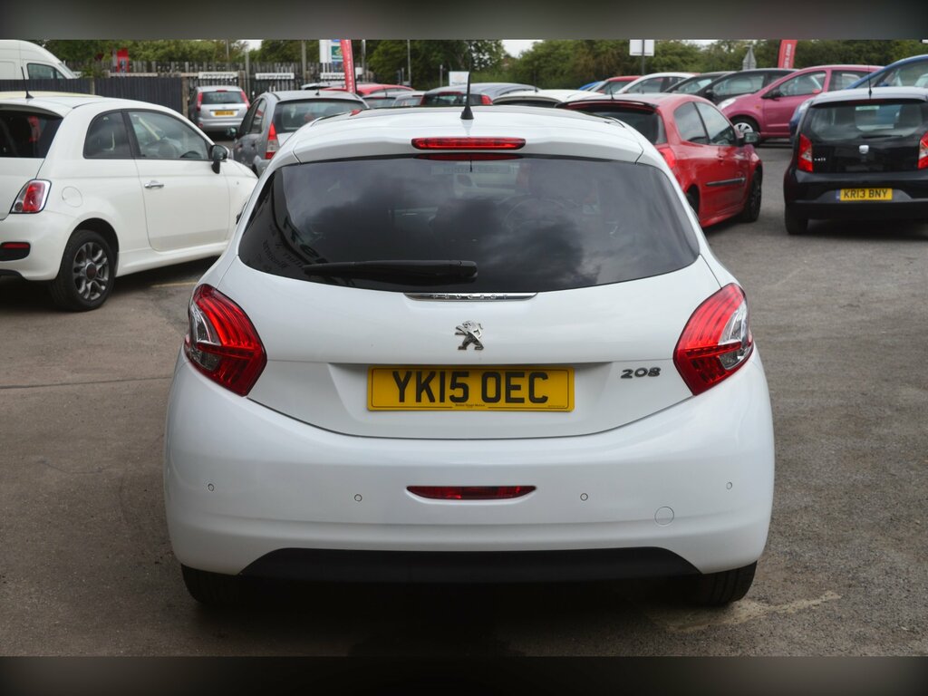Peugeot 208 1.2 Vti Puretech Style Hatchback YK15OEC White #6