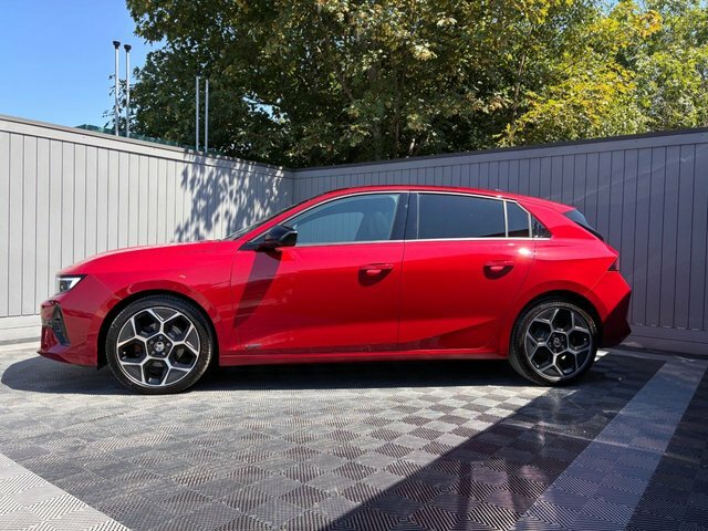 Vauxhall Astra 1.2 Turbo Ultimate Hatchback Euro Red #4