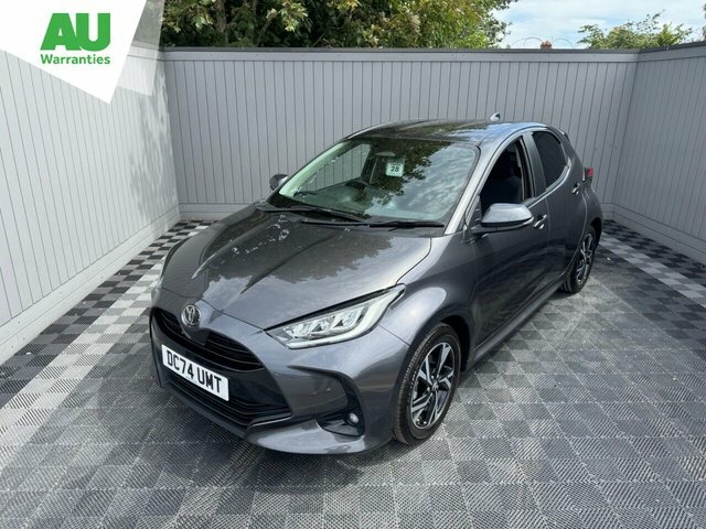 Toyota Yaris 1.5 Vvt-h Design Hatchback Hybrid E-cvt Grey