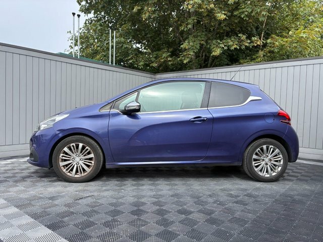 Peugeot 208 1.2 Puretech Allure Hatchback Eu Blue #4