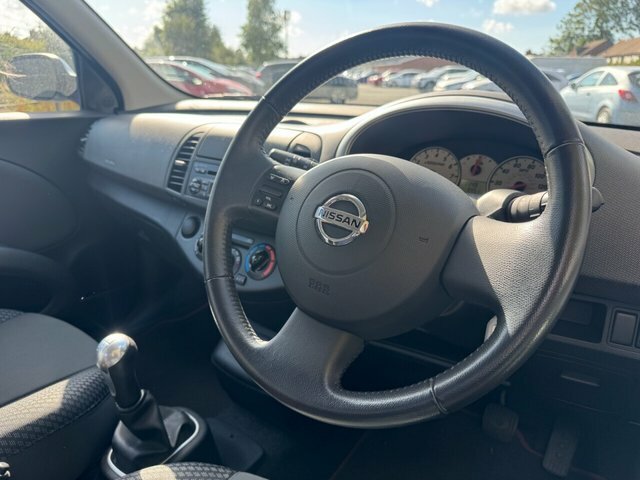 Nissan Micra 1.4 16V Sport Red #12