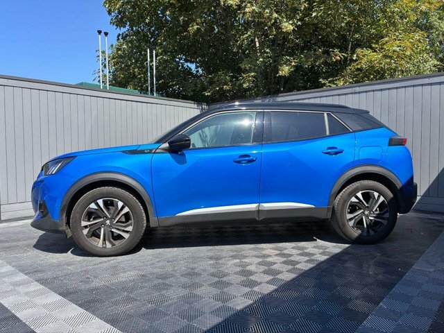 Peugeot e-2008 50Kwh Gt Suv 7Kw Charger 136 Blue #4