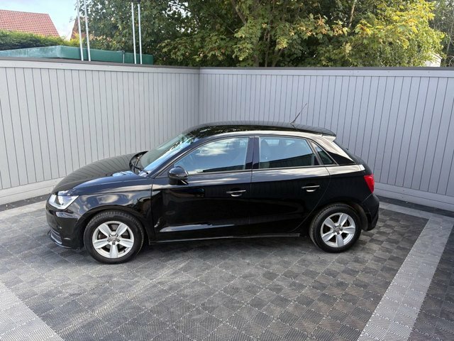 Audi A1 1.6 Tdi Se Sportback Euro 6 Ss SJ09SAJ Black #3