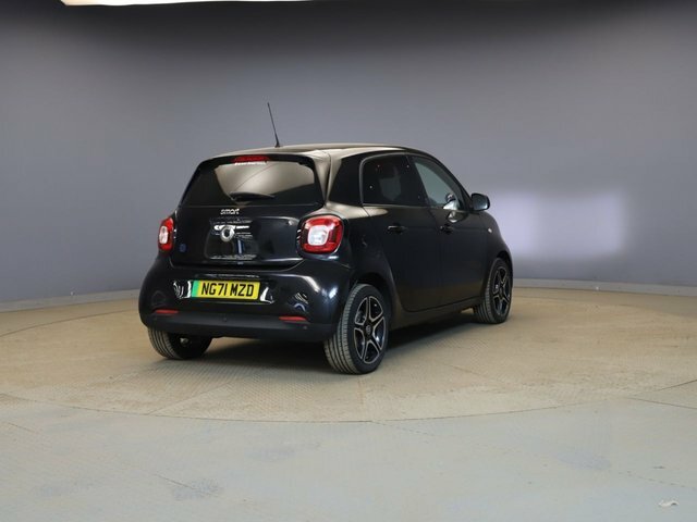 Smart Forfour 17.6Kwh Premium Hatchback 22Kw Black #4
