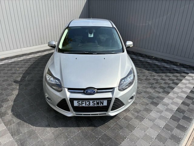 Ford Focus 1.6 Zetec Hatchback Euro 5 105 Silver #5