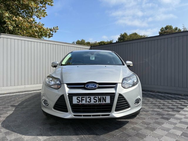 Ford Focus 1.6 Zetec Hatchback Euro 5 105 Silver #6