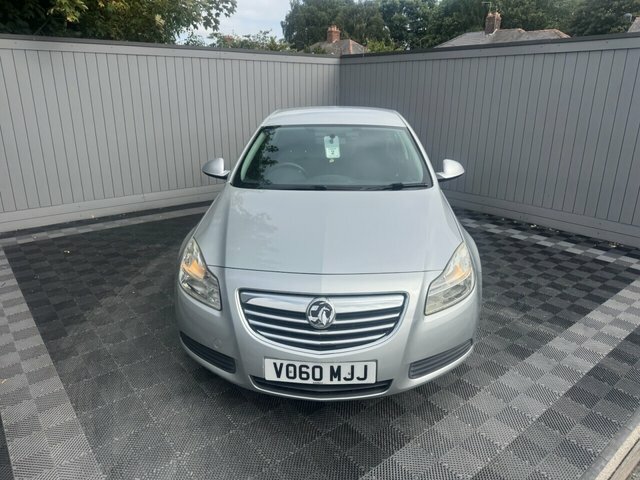Vauxhall Insignia 2.0 Cdti Exclusiv Hatchback Euro Silver #3