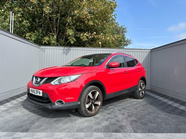 Nissan Qashqai 1.2 Dig-t N-connecta Suv 2Wd Eur Red #2
