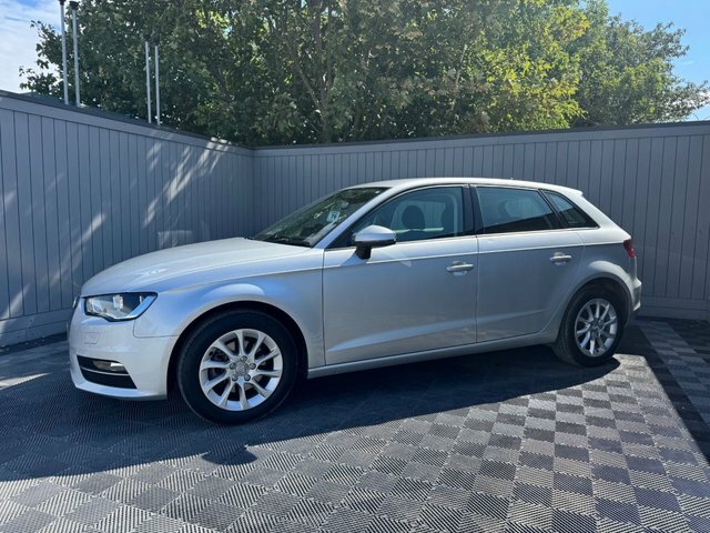 Audi A3 1.6 Tdi Se Sportback Euro 5 Ss Silver #4