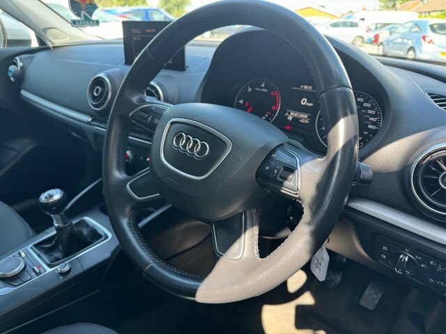 Audi A3 2.0 Sportback Tdi Quattro S Line 182 Bhp White #12