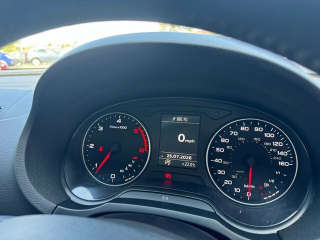 Audi A3 2.0 Sportback Tdi Quattro S Line 182 Bhp White #11